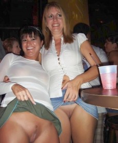 Wife in a club without panties