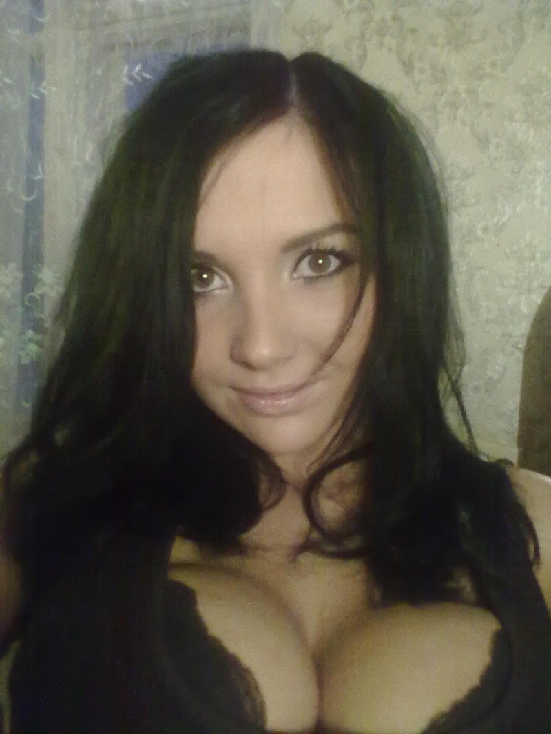 Women in the swimsuits of the photo page