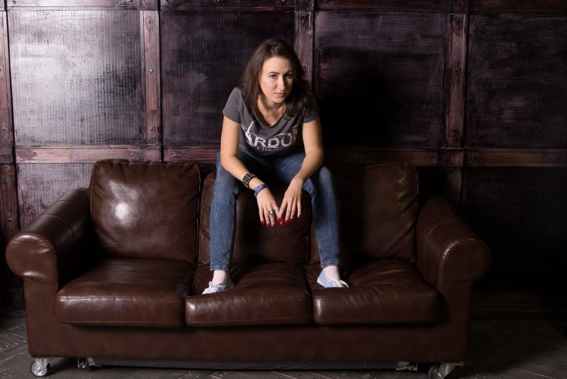 Julia Nova porn actress