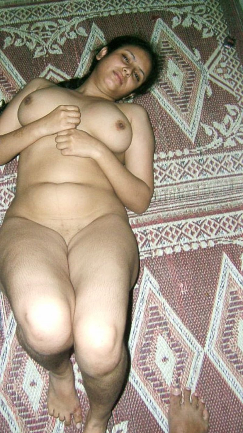 Arab with big tits