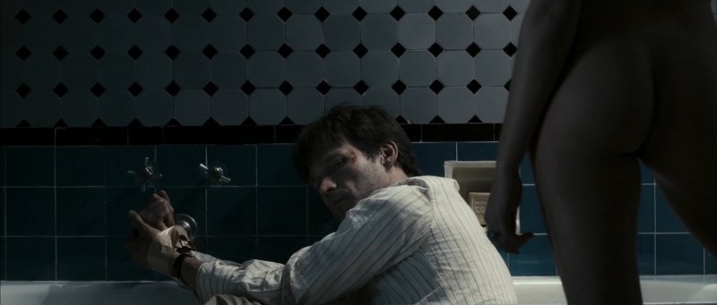 Actress Anna Kazyuchits naked