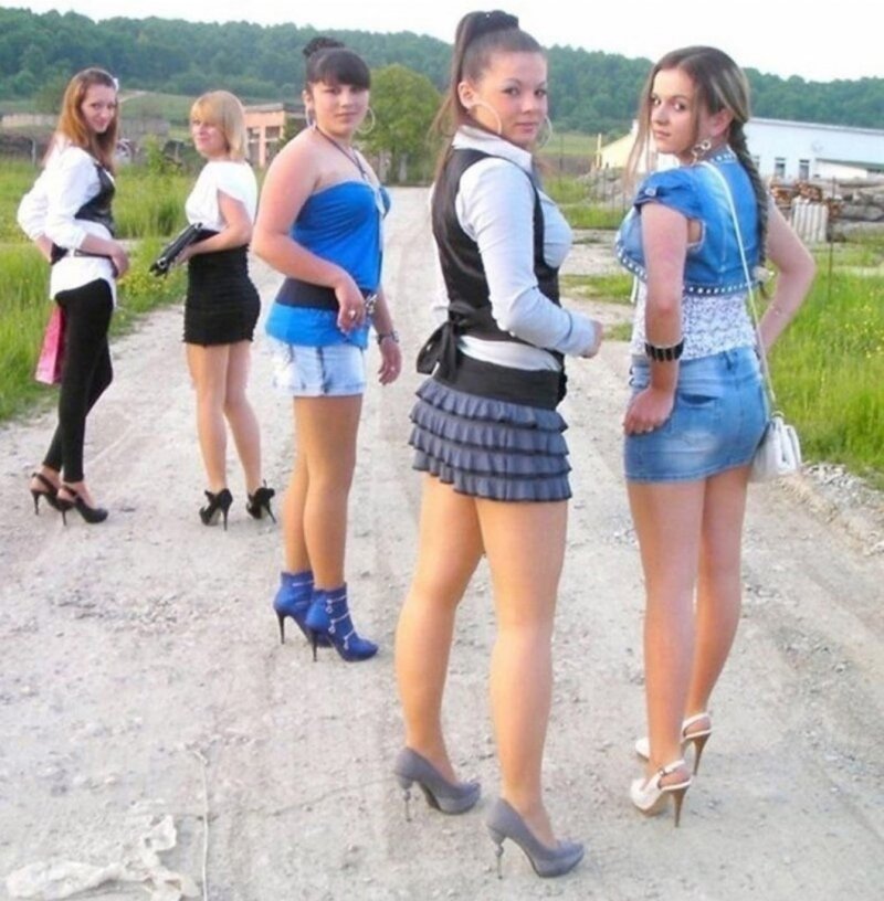 Pulled girls from social networks with pages