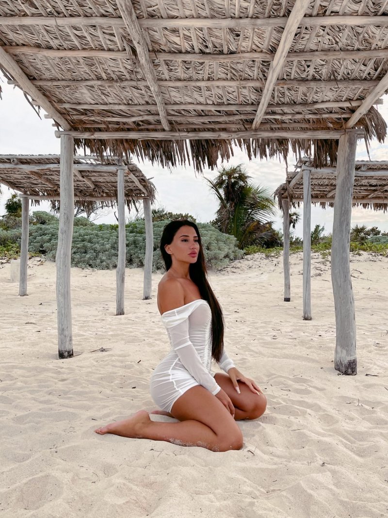 Kenzy Madison Naked Anal