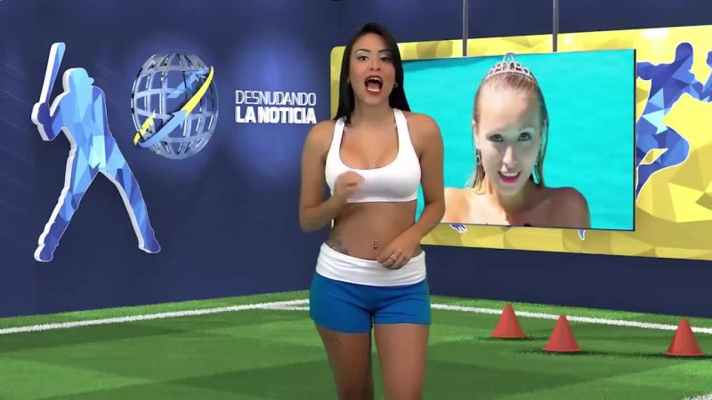 Leading Fox News Naked