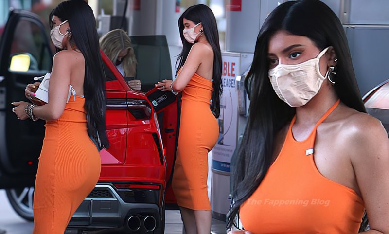 Kylie Jenner of the buttock 2020