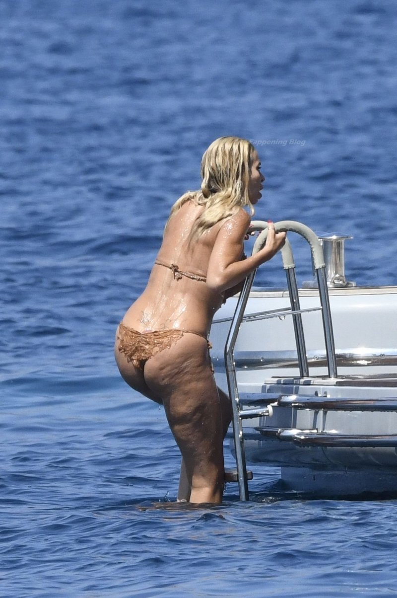 Valeria E Femjoy Free Nude Pics (Sex