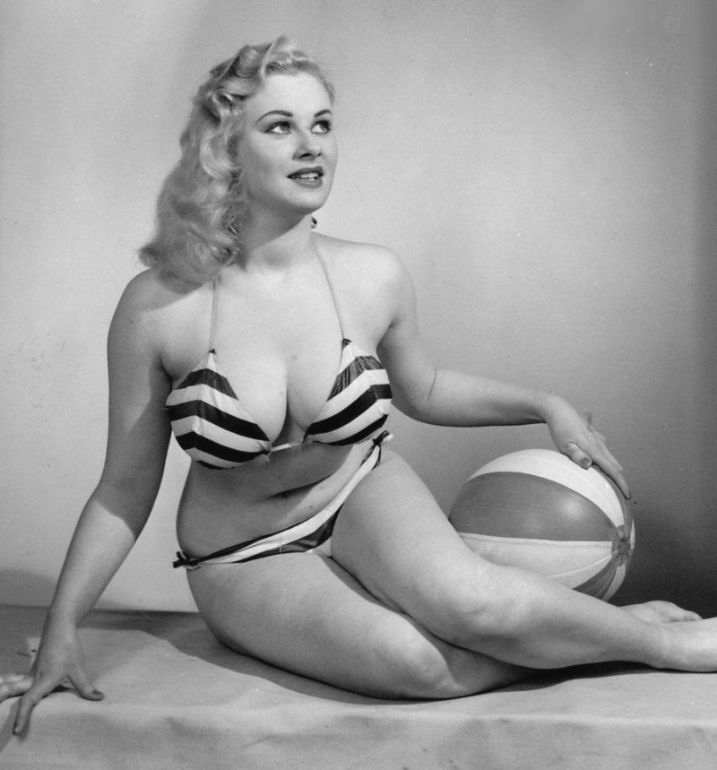 Marilyn Monroe Hot