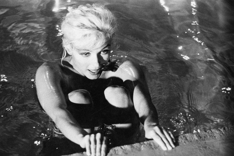 Sophie Loren and Marilyn Monroe