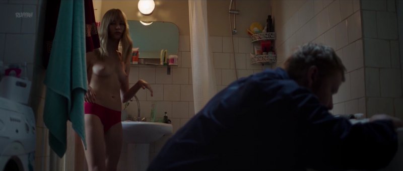 Svetlana Ustinova in underwear