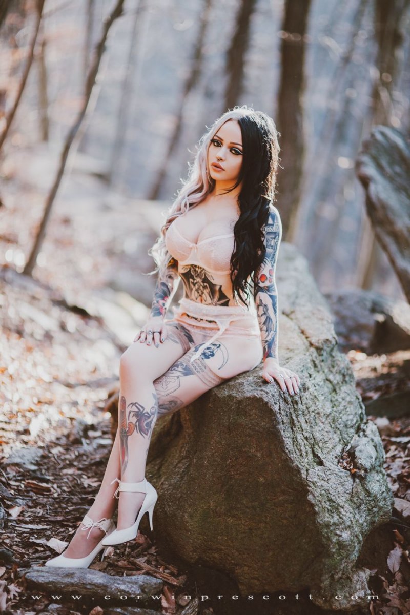 Lady Noire, Nicole Emma Vaunt & amp; Fiona Sprouts by Corwin Presscott Naked