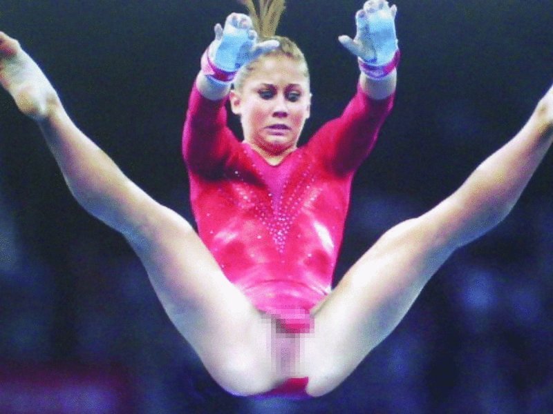 Fucking in gymnastic poses