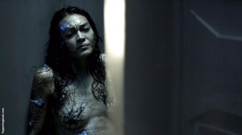 Beautiful women with naked bottom