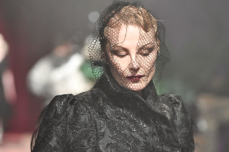 Maxim Renata Litvinova) nude