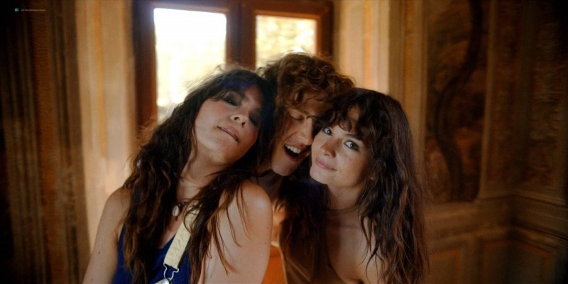 Young porn model Laura