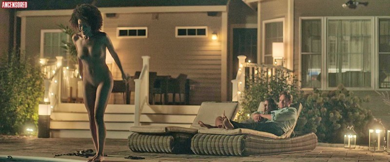 Natalie Emmanuel Holly