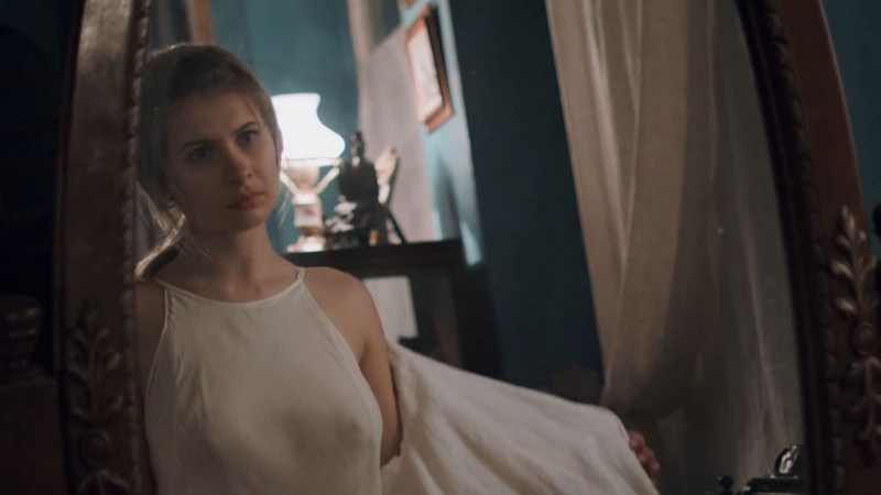 Anna Tsukanova-Kott legs