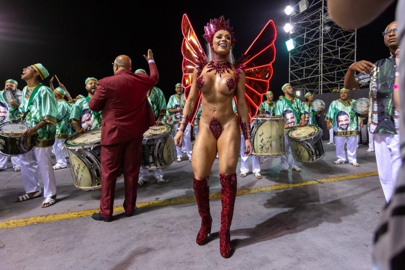 Andrea Martins Brazili Carnival Naked