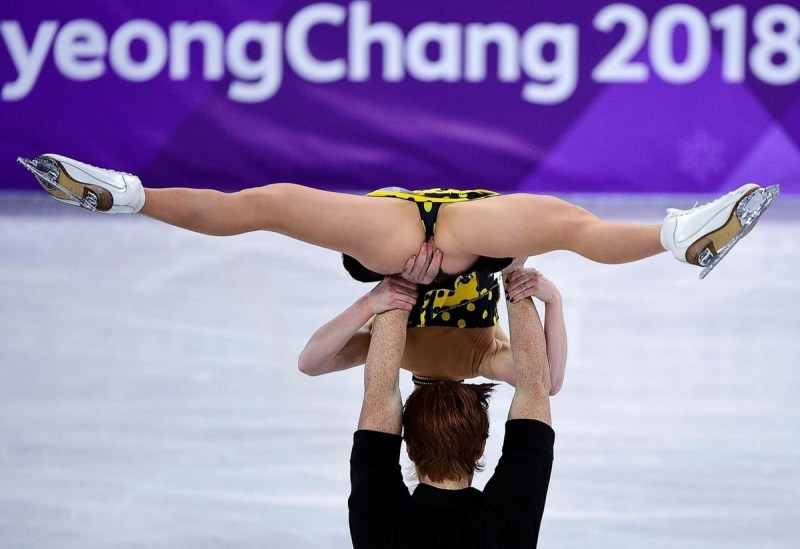 Nora Hoffman skater naked