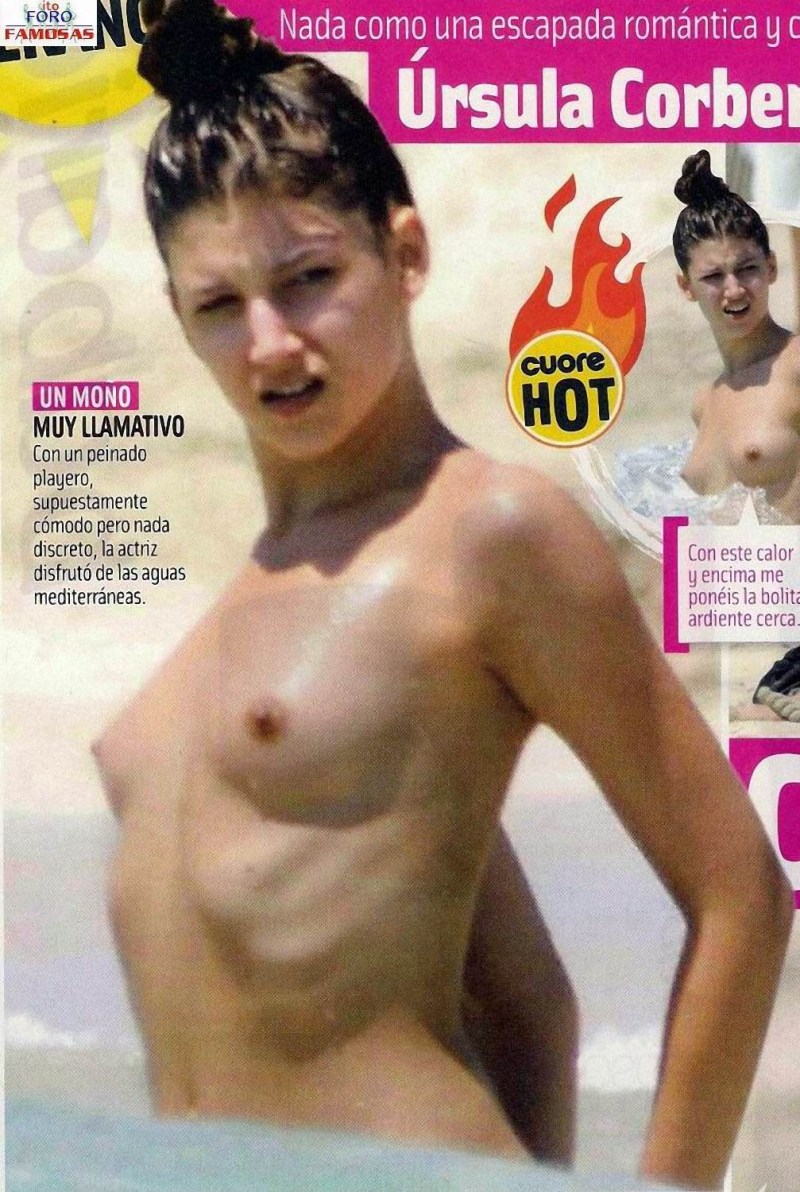 Paper House Erotic scenes