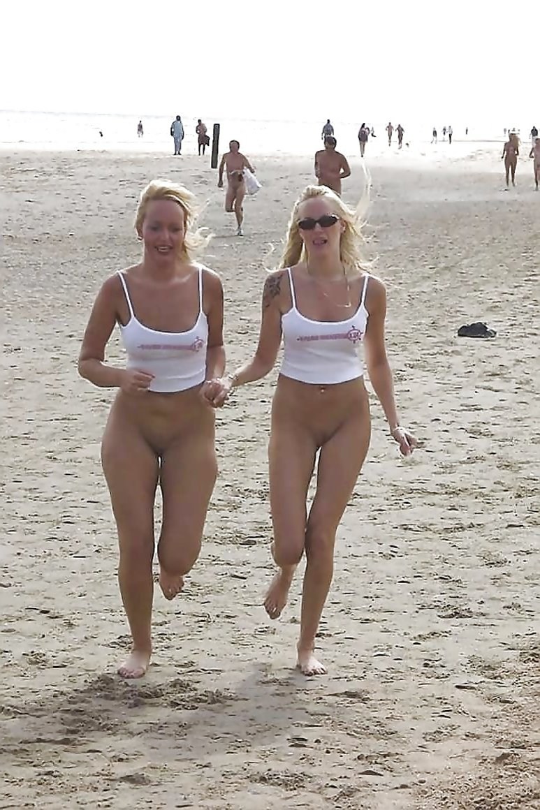 Girls without panties on the beach