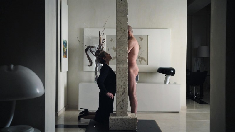 Cecil de France bed scenes