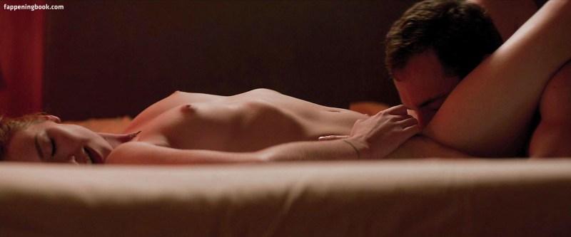 Emma Hicks in stockings fuck