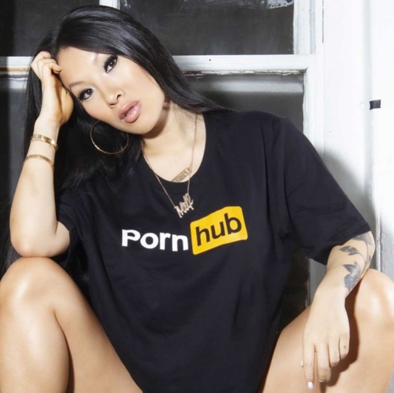 Eva Elfie (Eva Elfie)