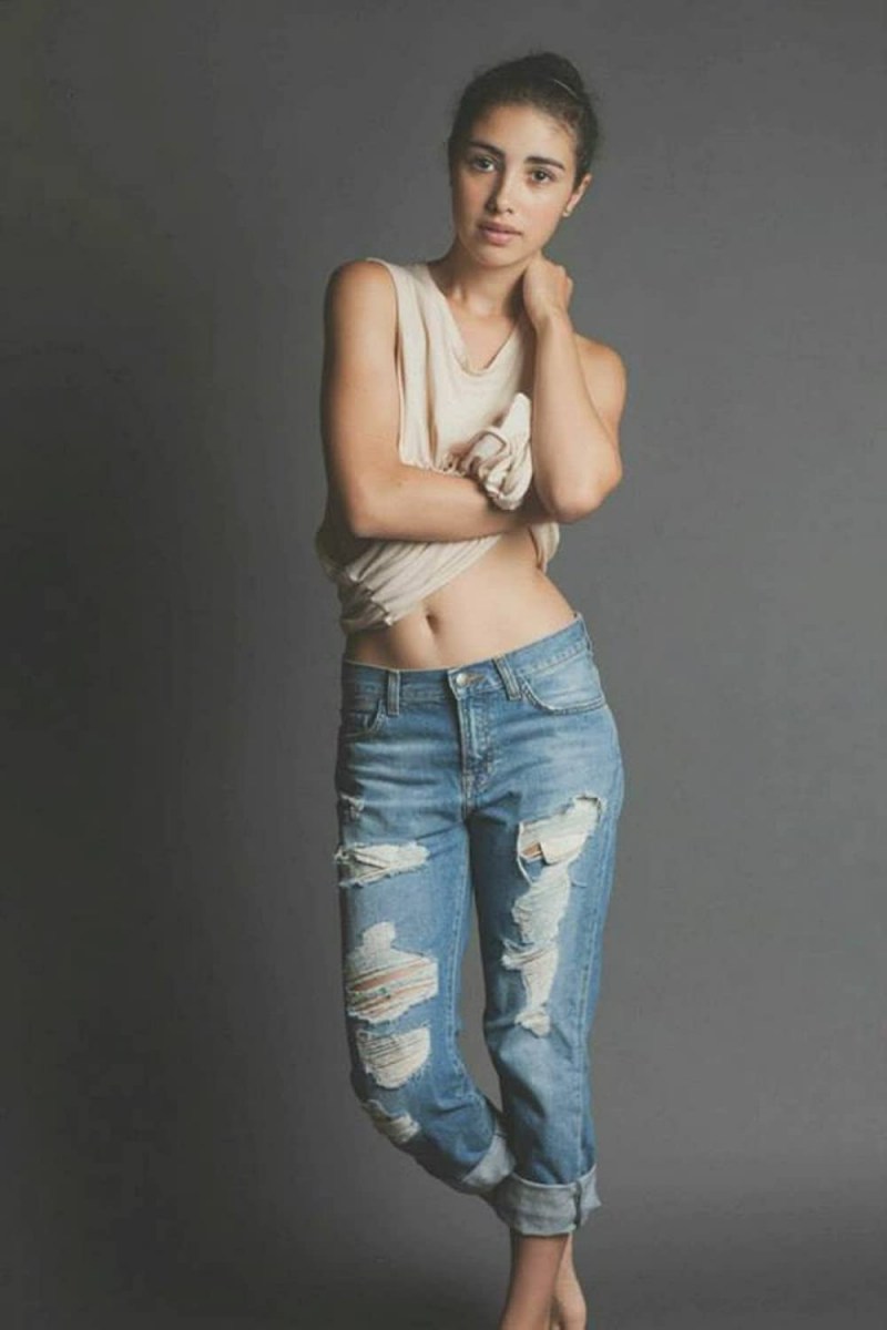 Alexa Mansur Alexa Mansour