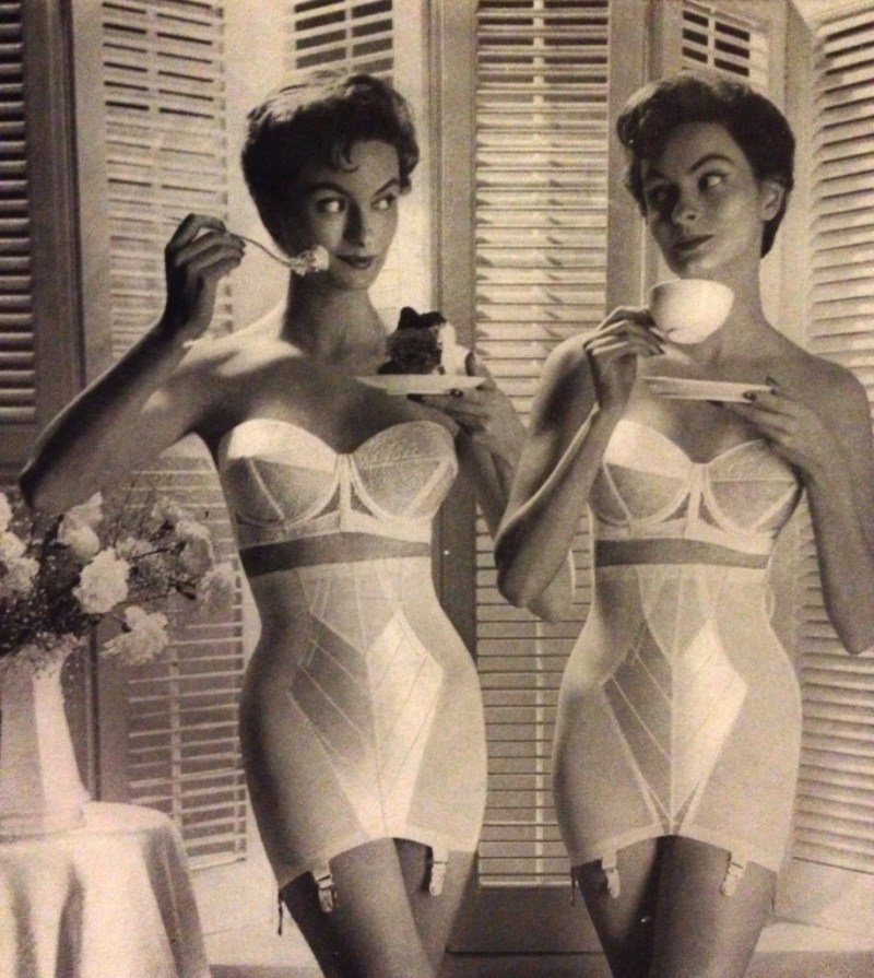 Lower underwear Dior 1950s