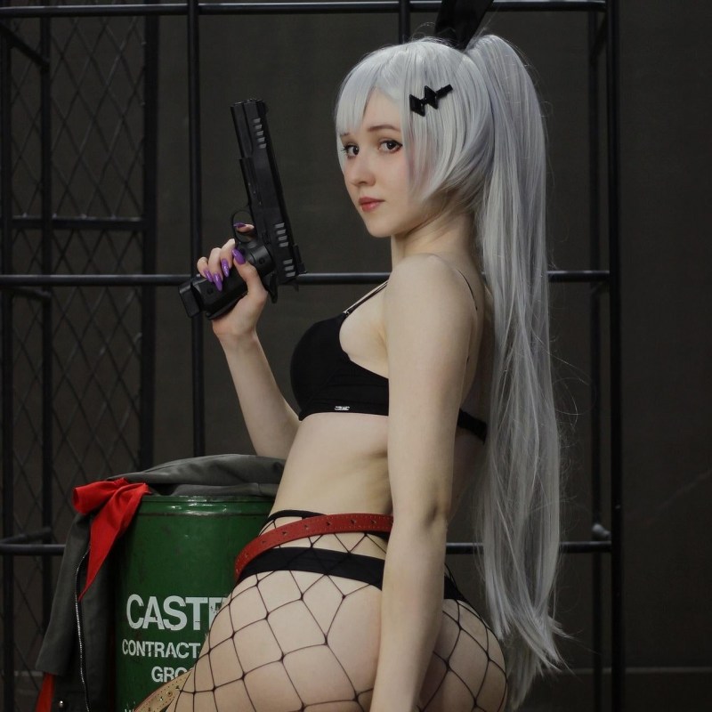 Jenna Fox porn actress Young