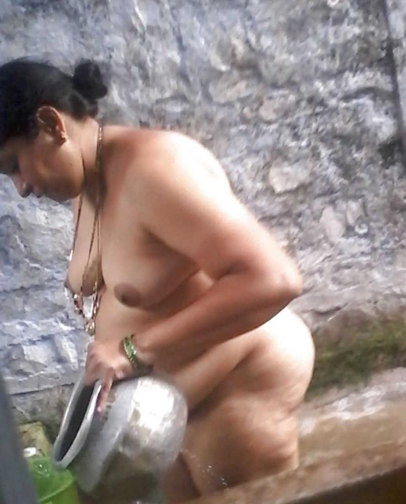 Indian Village Aunties Bathing Naked