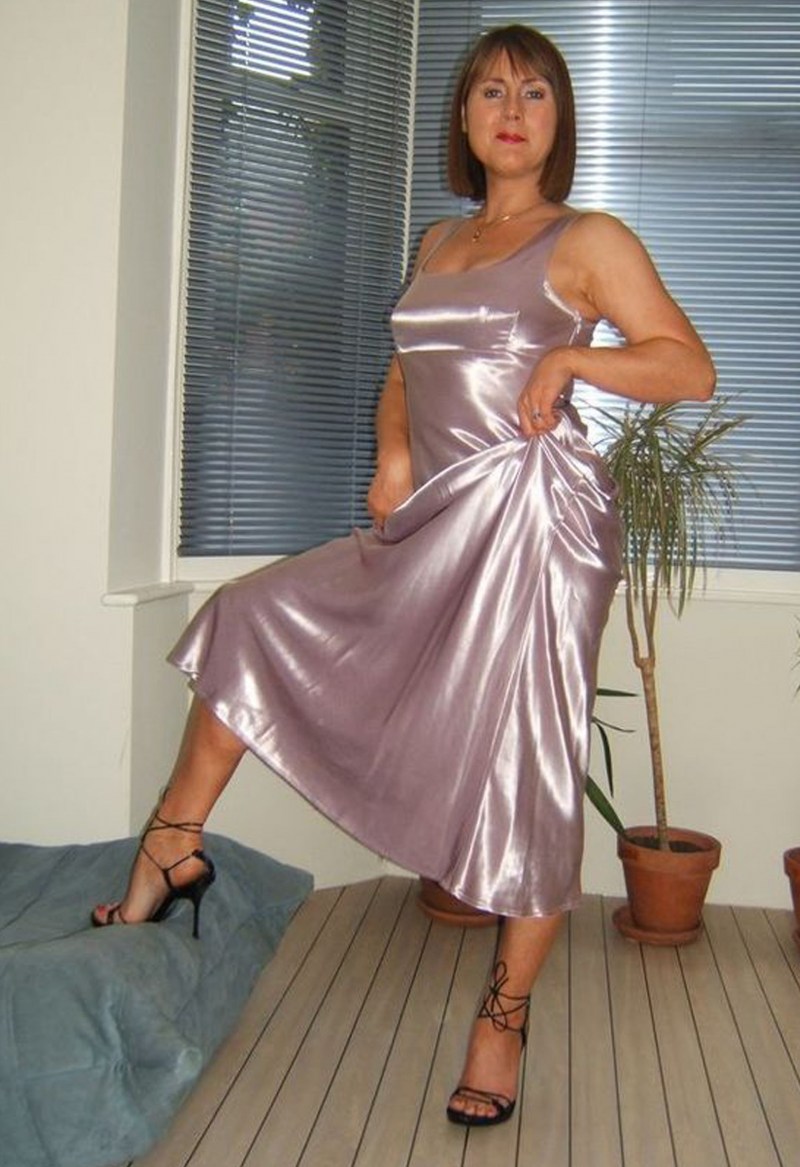 Milf in an erotic dress