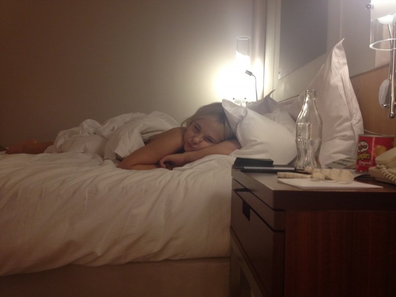 Alix lynx double penetration