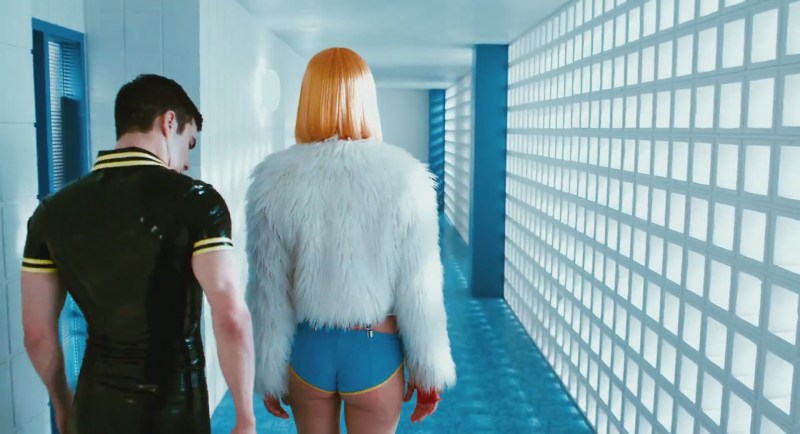 Amber Valletta Hot nude