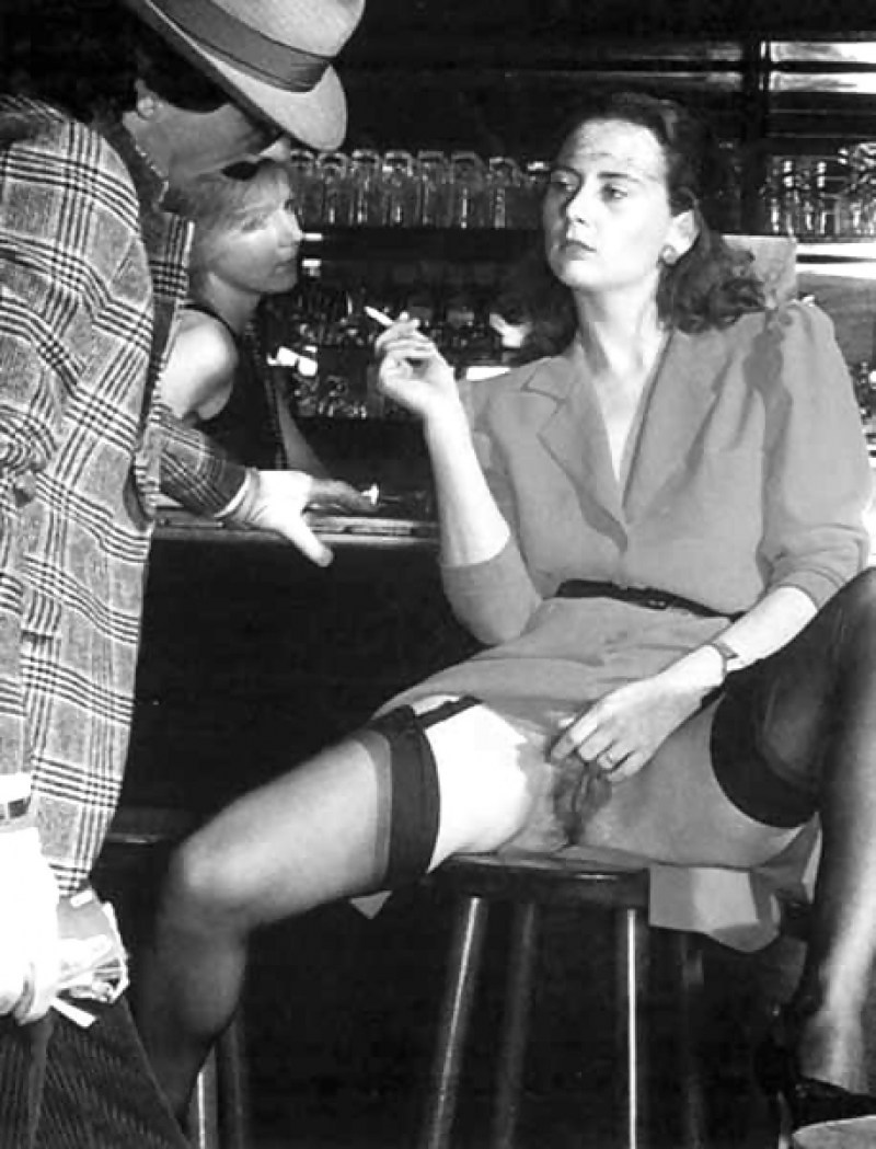 Under the skirt of retro hairy retro