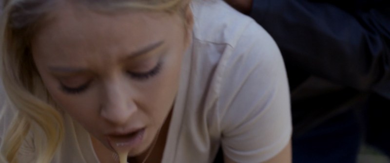 Elizabeth Berkeley Shogels in the basin naked