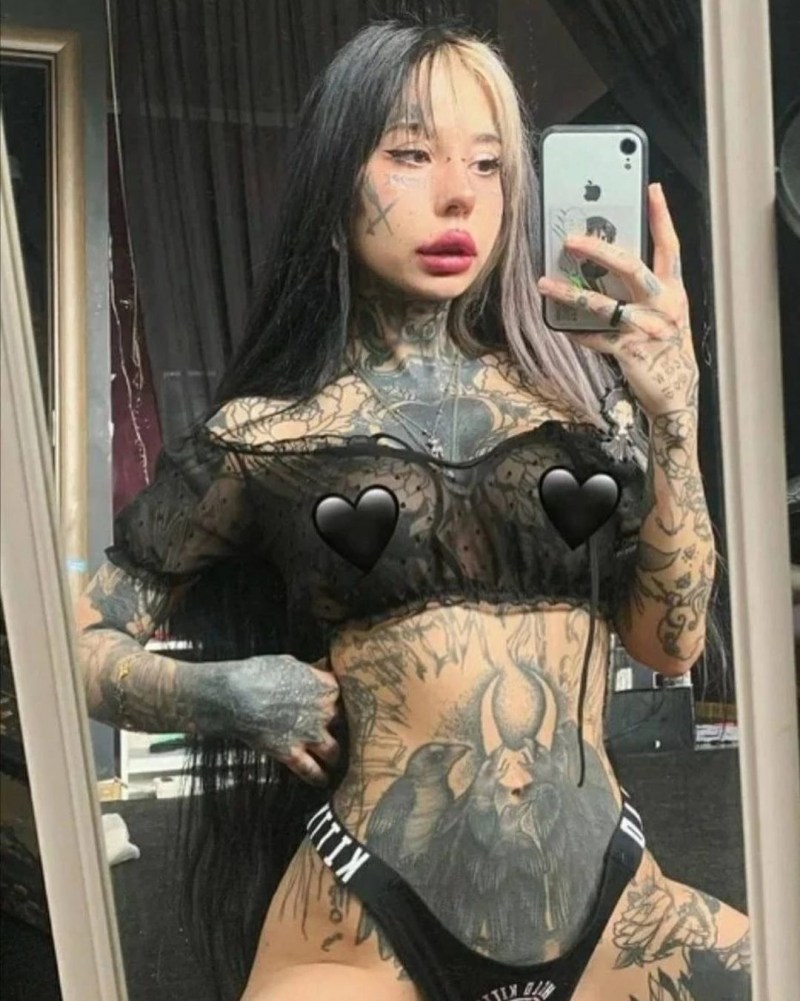 Anastasia Ivleeva Figure