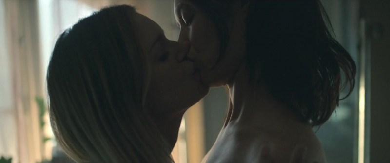 Olga Kurilenko Lesbian Kissing