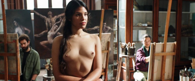 Margo Robbie Wolf with Wall Street Nude