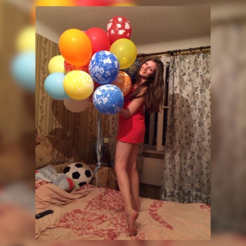 Hilary Su, naked in the film