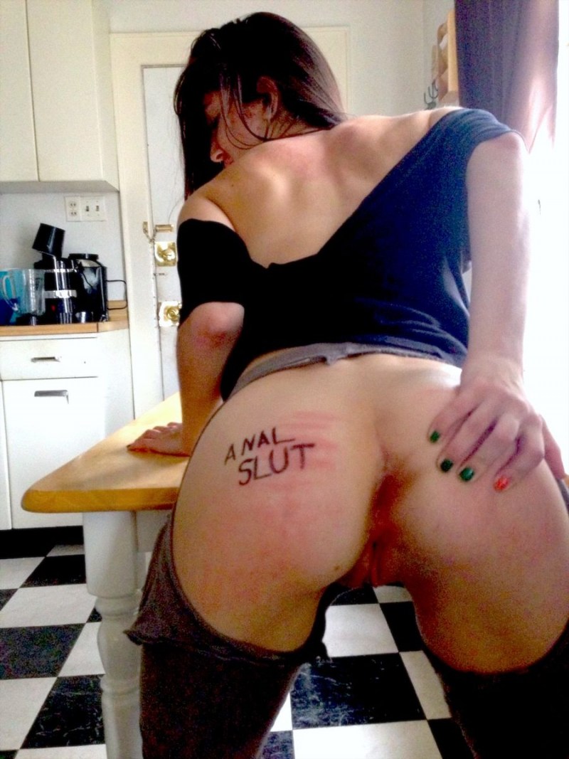 Torn anus Daisy Stone