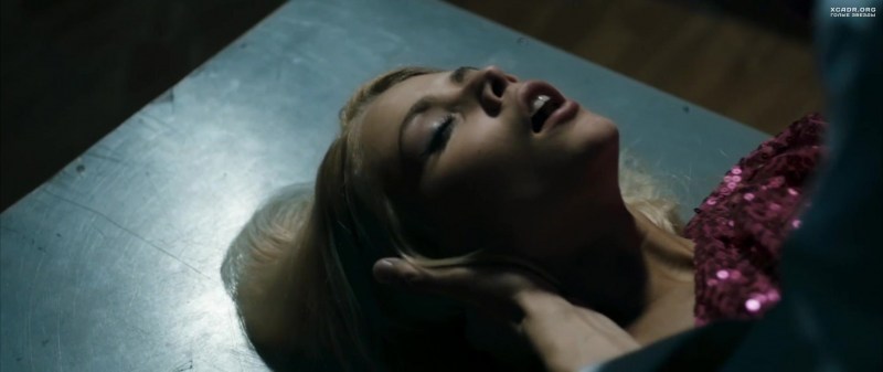 Anastasia Mesikova Maxim