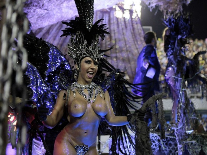 Andrea Martins Brazili Carnival Naked