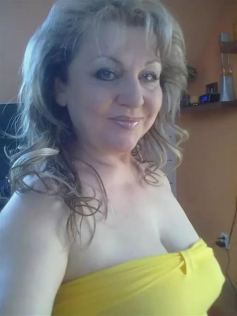 Women in 45 years homemade