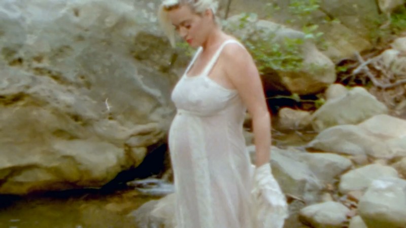 Tits-Pisniki Katy Perry