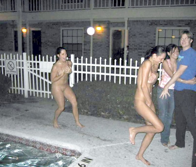 Naked women in public fuck