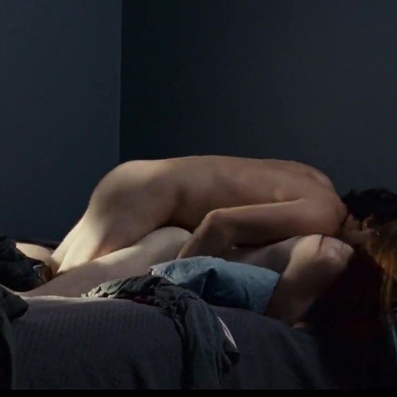 Amanda Seyfrid 18 scene in the film