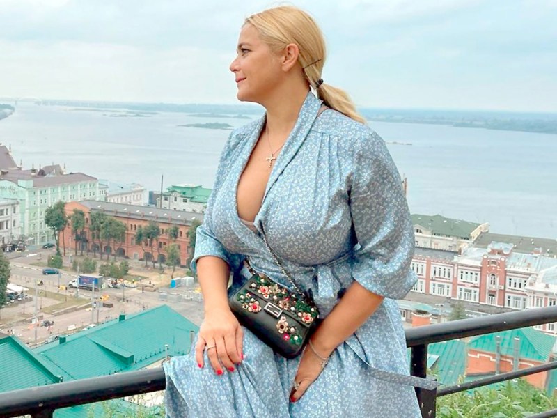 Actress Irina Pegova Nude