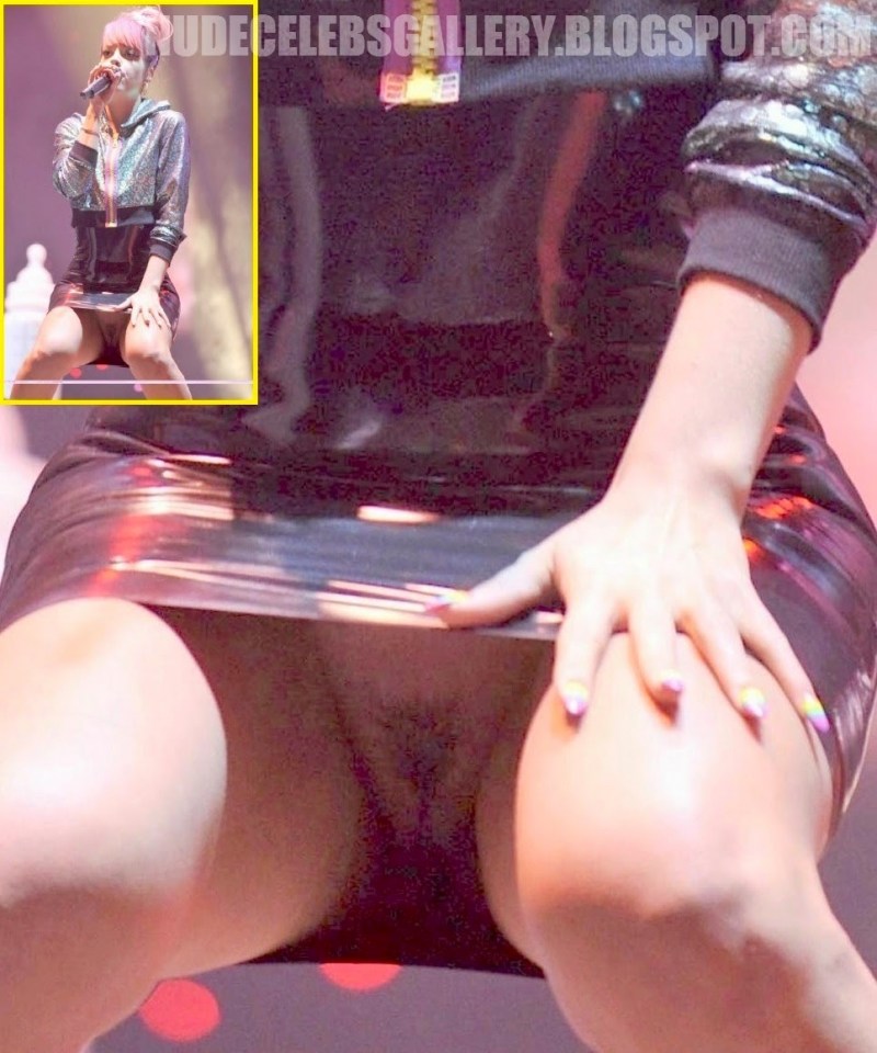 Homemade girls without panties