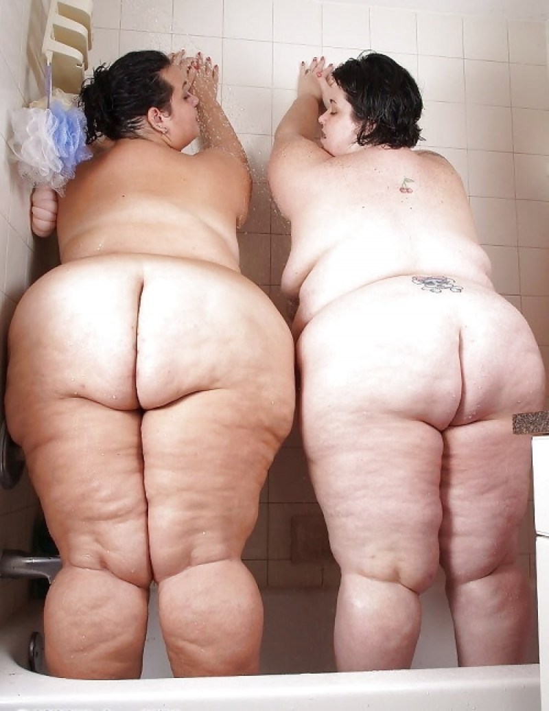 Fat Women's Naked Asses